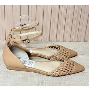 BCBGeneration Pointed Toe Flat with Ankle Strap Women's Shoes Size 6M